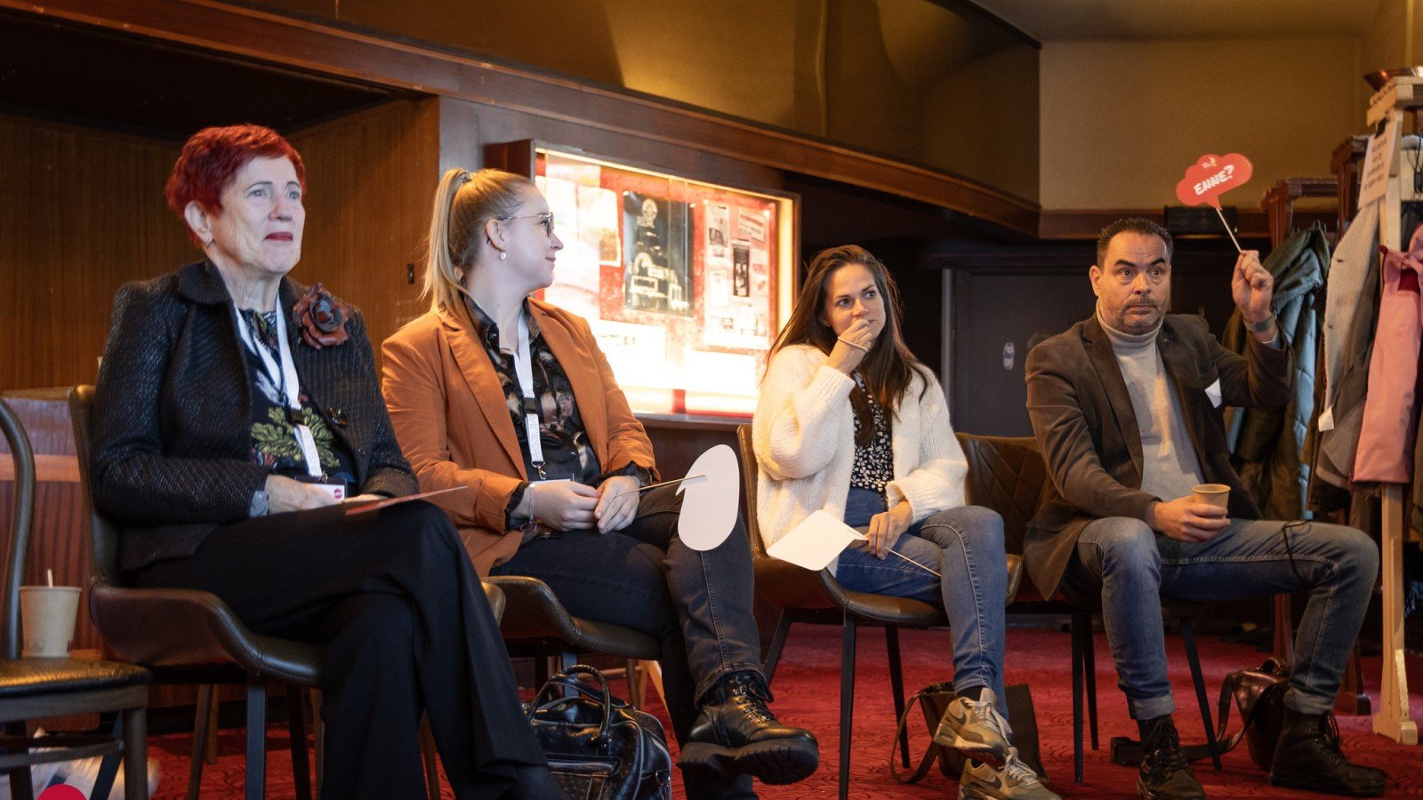 Workshop over de rijke schakeringen van ’t Limburgs bij Cubiss Stamtafel XXL